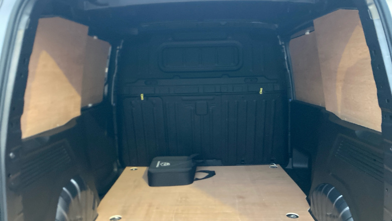 Vauxhall Combo Cargo E-L1 2300 100kW Pro 50kWh H1 Van Auto
